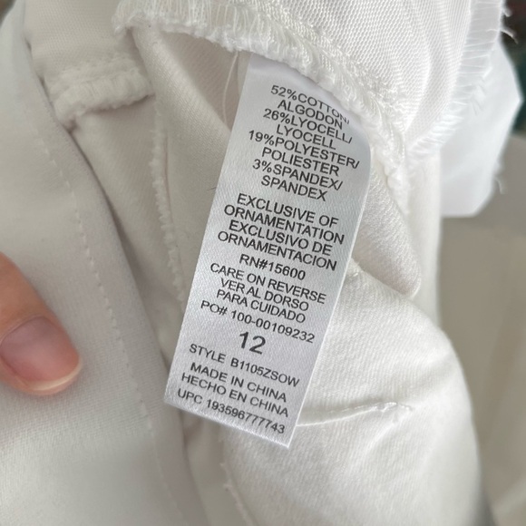 Democracy Jeans Women's 12 White Absolution Skinny Preppy Summer Minimalist - Picture 6 of 7